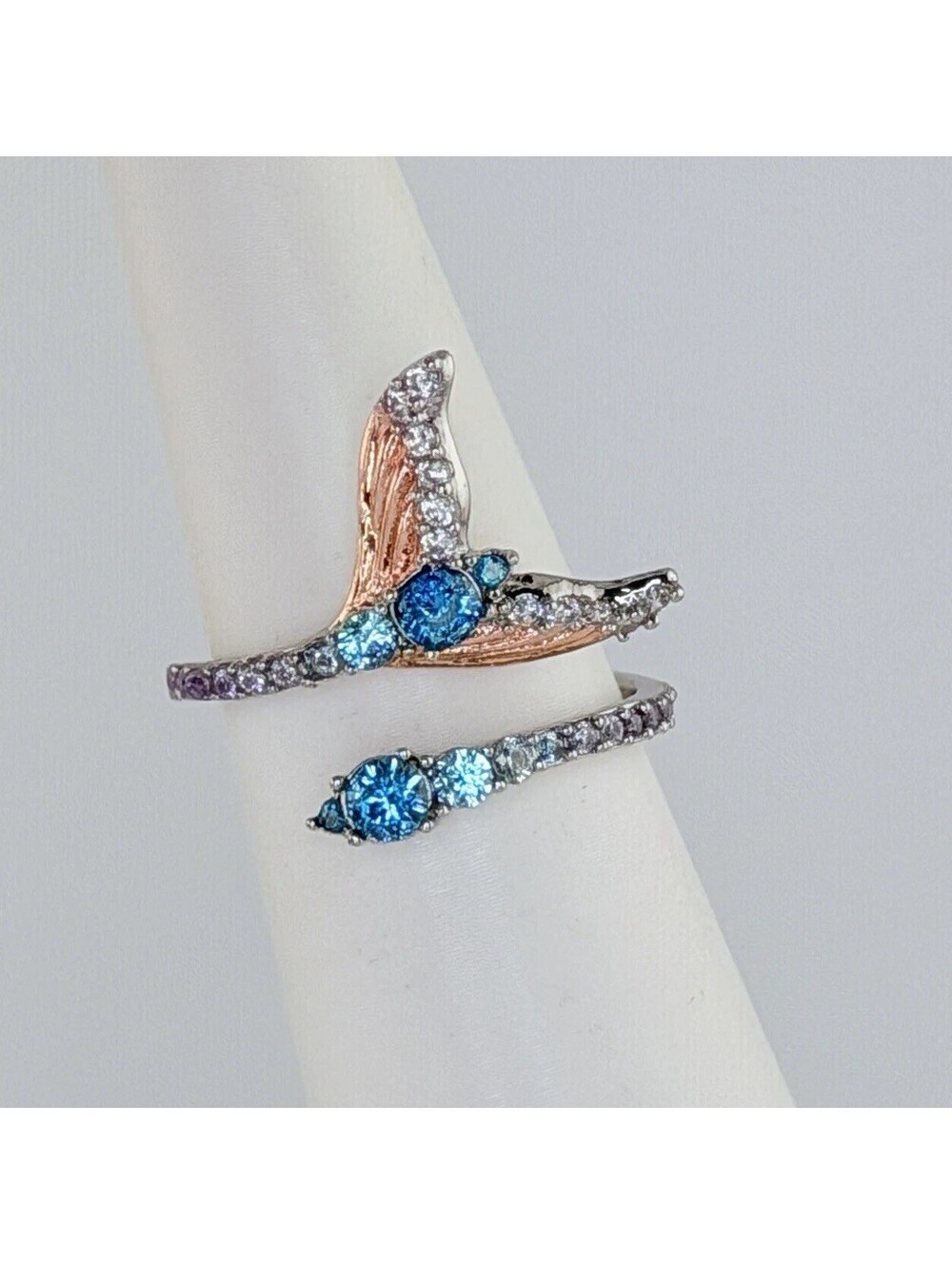 Bomb Party Sz 8 "Atlantis Bound" RBP5991 Blue on Rhodium & Rose Gold RETRO Tail